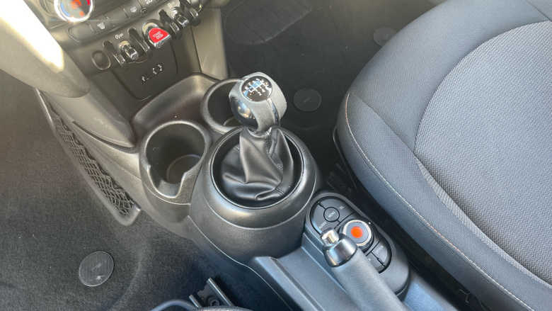 MINI Hatchback 1.5 Cooper 3dr Petrol Hatchback